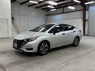 Used 2024 Nissan Versa S w/ S Plus Package image 1