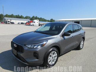 Used 2025 Ford Escape Active w/ Cold Weather Package image 1