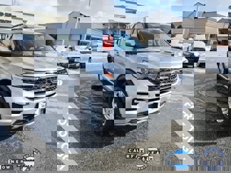 Certified 2022 Ford Explorer XLT w/ Equipment Group 202A image 1