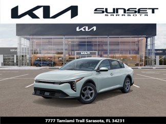 New 2025 Kia K4 LXS image 1