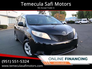 Used 2015 Toyota Sienna L image 1