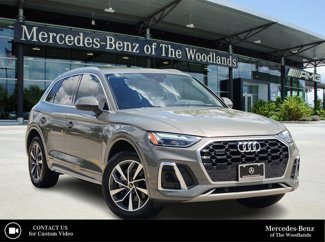 Used 2023 Audi Q5 2.0T Premium w/ Convenience Package image 1