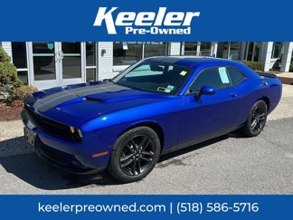 Used 2019 Dodge Challenger SXT w/ Plus Package image 1