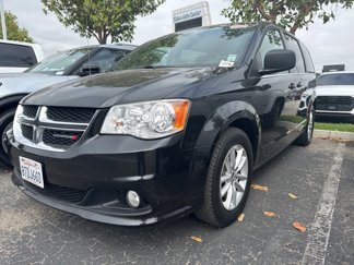 Used 2019 Dodge Grand Caravan SXT image 1