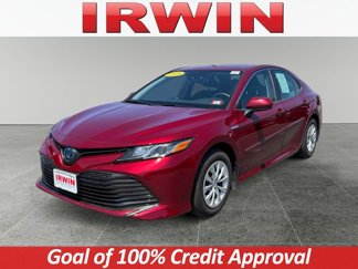Used 2019 Toyota Camry LE image 1