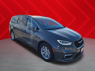 New 2022 Chrysler Pacifica Touring-L image 1