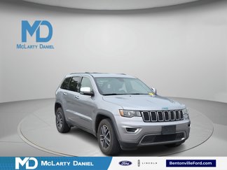 Used 2018 Jeep Grand Cherokee Limited image 1