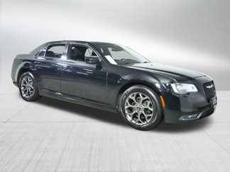 Used 2016 Chrysler 300 S image 1