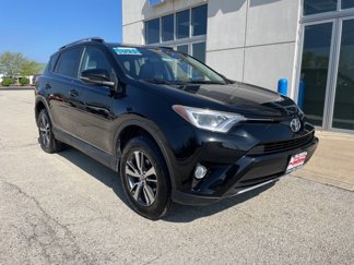 Used 2016 Toyota RAV4 XLE image 1