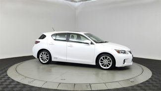 Used 2013 Lexus CT 200h image 1