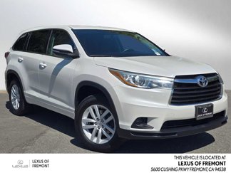 Used 2015 Toyota Highlander LE image 1