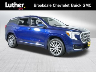 Used 2023 GMC Terrain Denali image 1