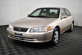 Used 2001 Toyota Camry LE image 1