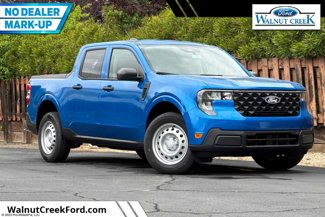 New 2025 Ford Maverick XL image 1