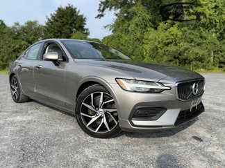 Used 2020 Volvo S60 T6 Momentum image 1