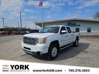 Used 2013 GMC Sierra 2500 Denali w/ Suspension Package, Off-Road image 1