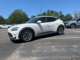 Used 2025 Genesis GV60 RWD image 1