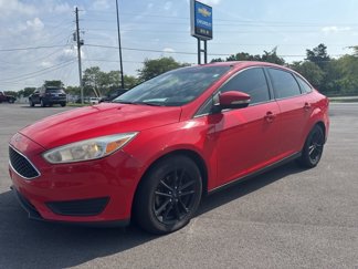 Used 2017 Ford Focus SE image 1