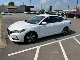 Used 2021 Nissan Sentra SV image 1