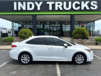 Used 2021 Toyota Corolla LE image 1
