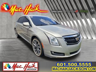 Used 2016 Cadillac XTS image 1