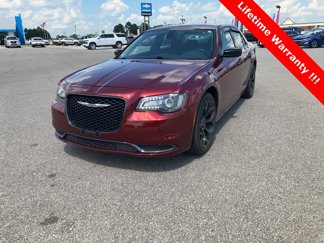 Used 2019 Chrysler 300 Touring w/ Sport Appearance Package image 1