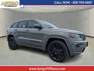 Used 2020 Jeep Grand Cherokee Altitude image 1