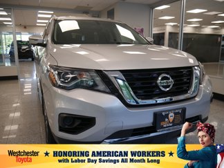 Used 2020 Nissan Pathfinder S image 1