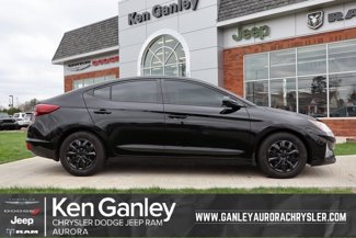 Used 2020 Hyundai Elantra SE w/ Cargo Package (C1) image 1