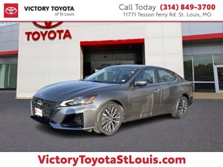 Used 2023 Nissan Altima 2.5 SV image 1
