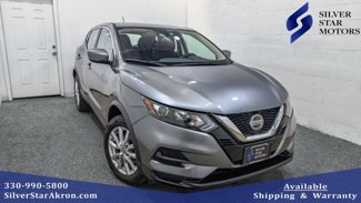 Used 2022 Nissan Rogue Sport S image 1