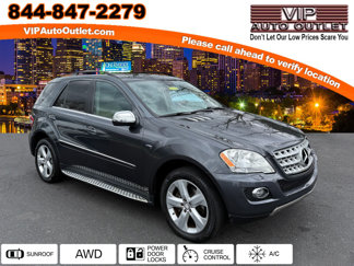 Used 2010 Mercedes-Benz ML 350 BlueTEC 4MATIC image 1