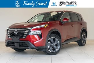 Used 2024 Nissan Rogue SV image 1