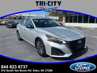 Used 2024 Nissan Altima 2.5 SV image 1