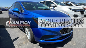 Used 2017 Chevrolet Cruze LT w/ Convenience Package image 1