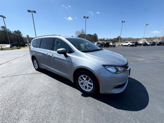 Used 2021 Chrysler Voyager Lxi image 1