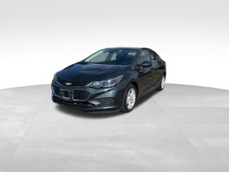 Used 2018 Chevrolet Cruze LT w/ Convenience Package image 1