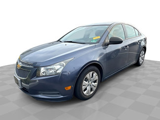 Used 2014 Chevrolet Cruze LS video 1