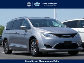 Used 2019 Chrysler Pacifica Touring-L Plus image 1