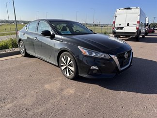 Used 2020 Nissan Altima 2.5 SL image 1
