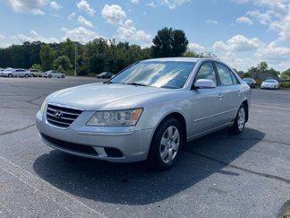 Used 2009 Hyundai Sonata GLS image 1