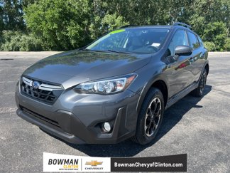 Used 2021 Subaru Crosstrek 2.0i Premium image 1