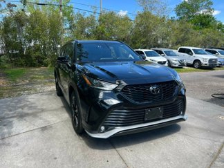 Used 2024 Toyota Highlander XSE image 1