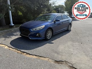 Used 2018 Hyundai Sonata SE image 1