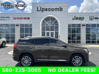 Used 2024 GMC Terrain Denali w/ Denali Premium Package image 1