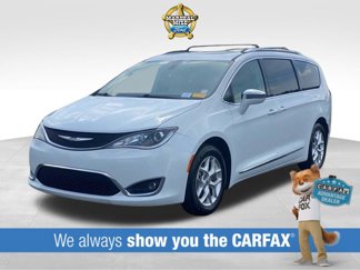 Used 2020 Chrysler Pacifica Limited image 1