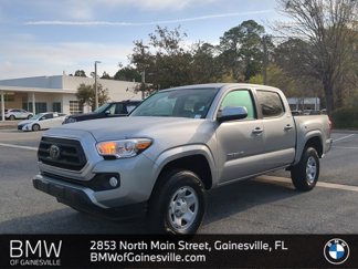 Used 2022 Toyota Tacoma SR image 1