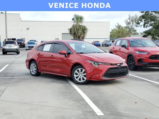 Used 2020 Toyota Corolla LE image 1