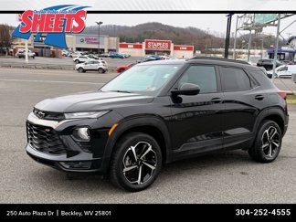 Used 2023 Chevrolet TrailBlazer RS w/ Convenience Package image 1