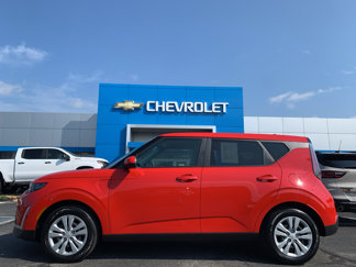 Used 2023 Kia Soul LX image 1